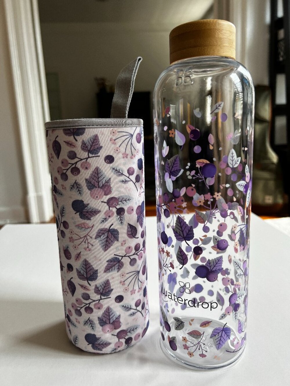 Waterdrop 20oz Purple Floral Glass Water Bottle w/Purple Floral Insulating Cover